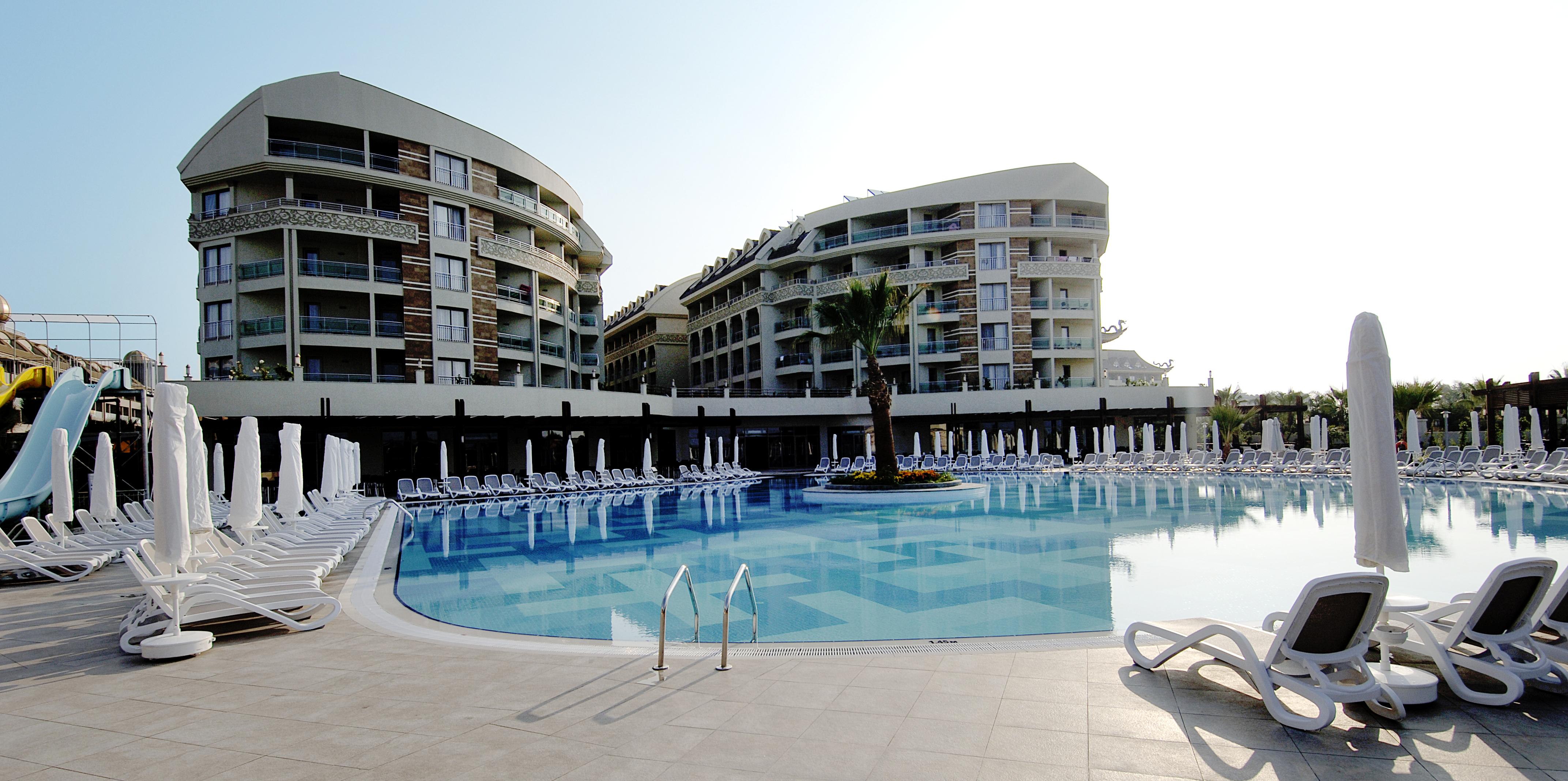Seamelia Beach Resort Hotel & Spa Side Exterior photo
